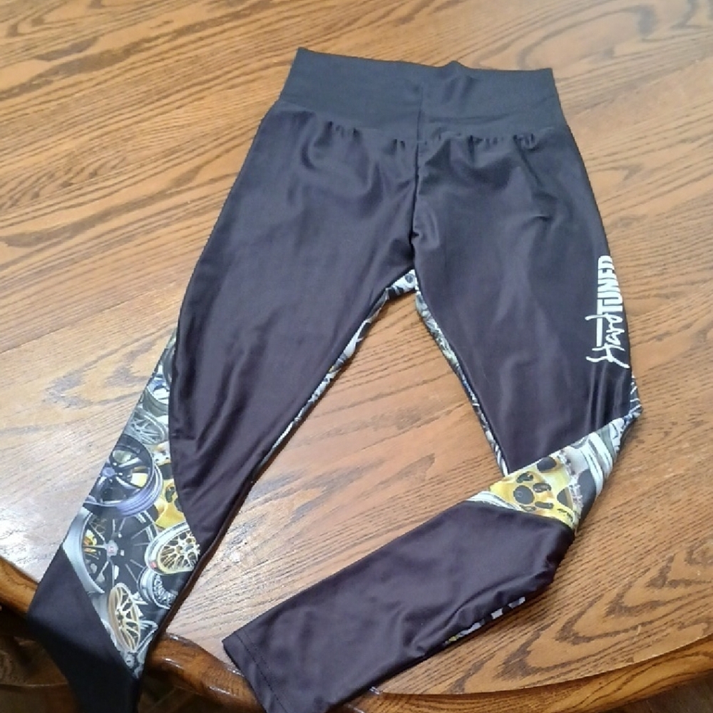 Hard Tuned Leggings